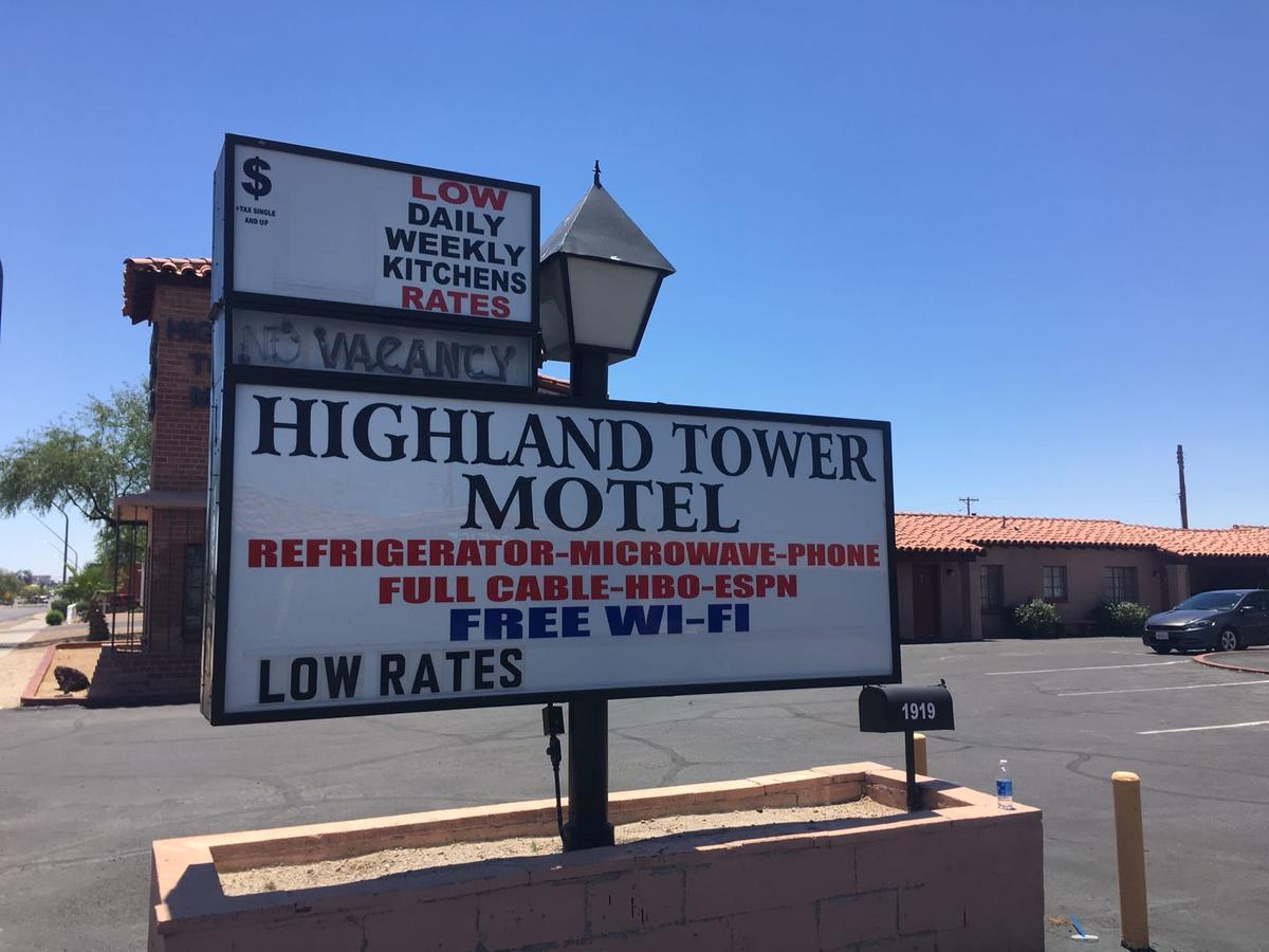 Highland Tower Motel Tucson Exterior photo