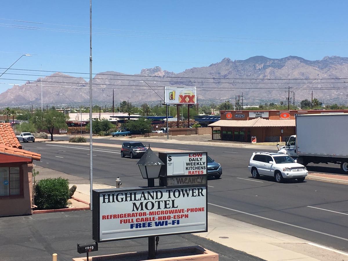 Highland Tower Motel Tucson Exterior photo