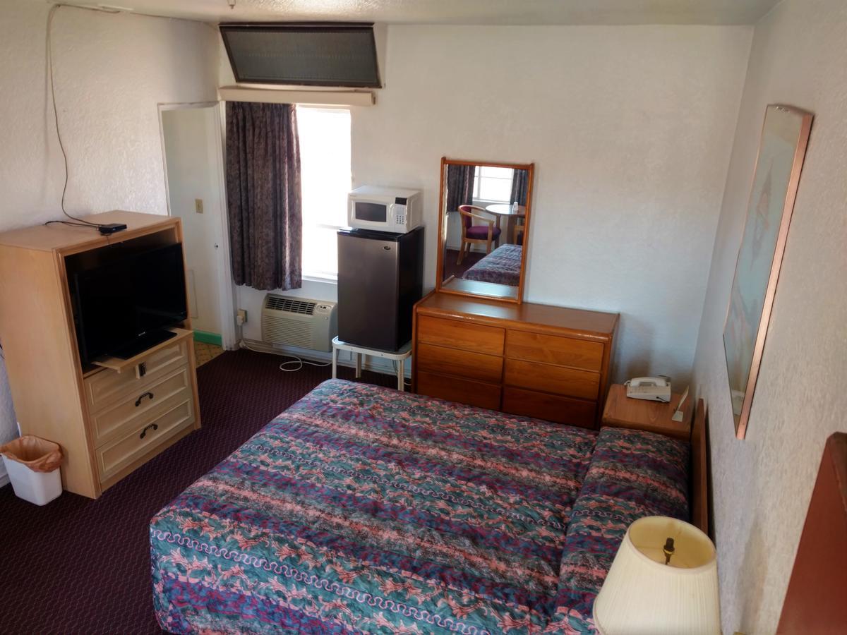 Highland Tower Motel Tucson Exterior photo
