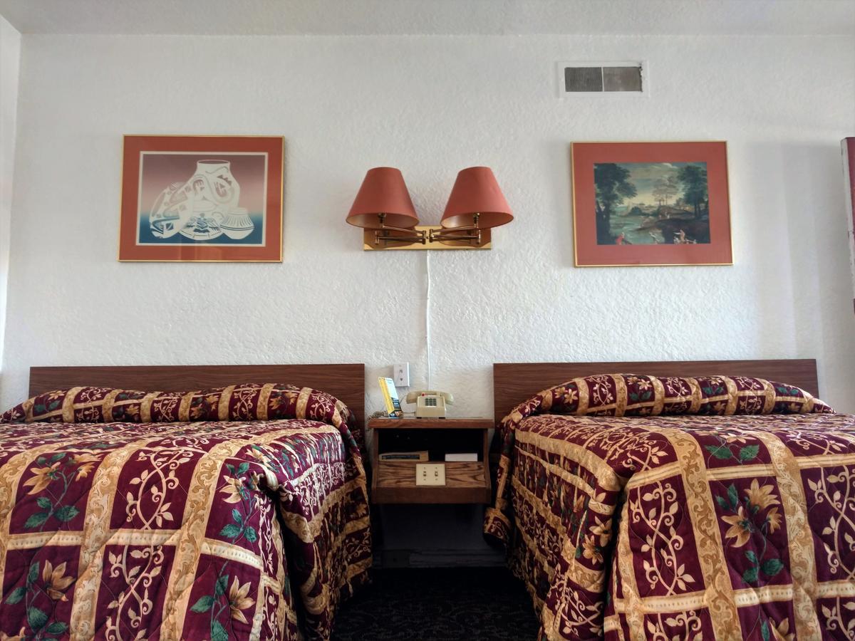 Highland Tower Motel Tucson Exterior photo