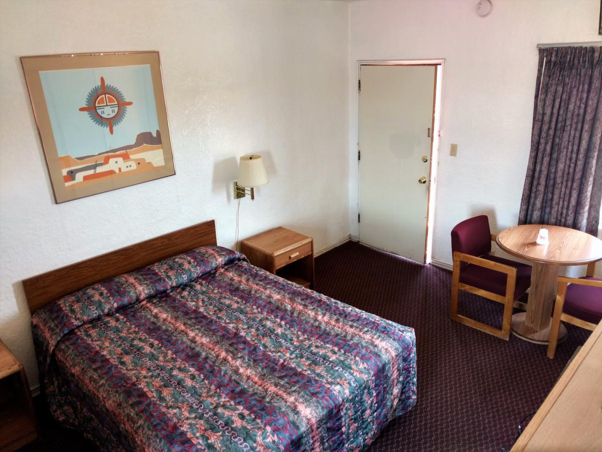 Highland Tower Motel Tucson Exterior photo